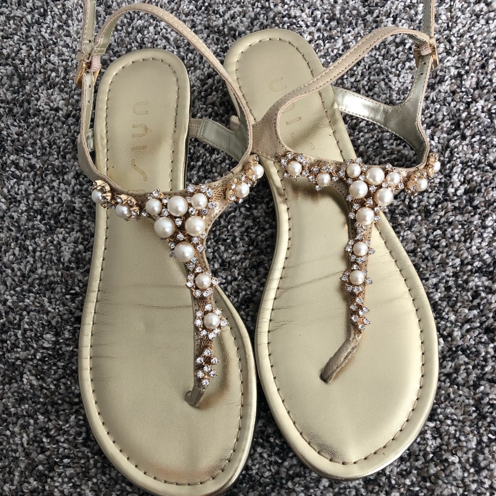 Metallic gold Sandals